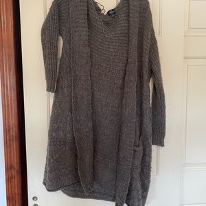 American Eagle Cardigan